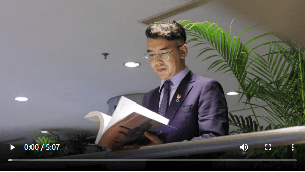 在上海期货交易所上班的新疆小伙