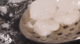 炒虾仁千万别直接下锅！多加1步弹嫩鲜香<strong></p>
<p>炒币大亏</strong>，不学亏大了！