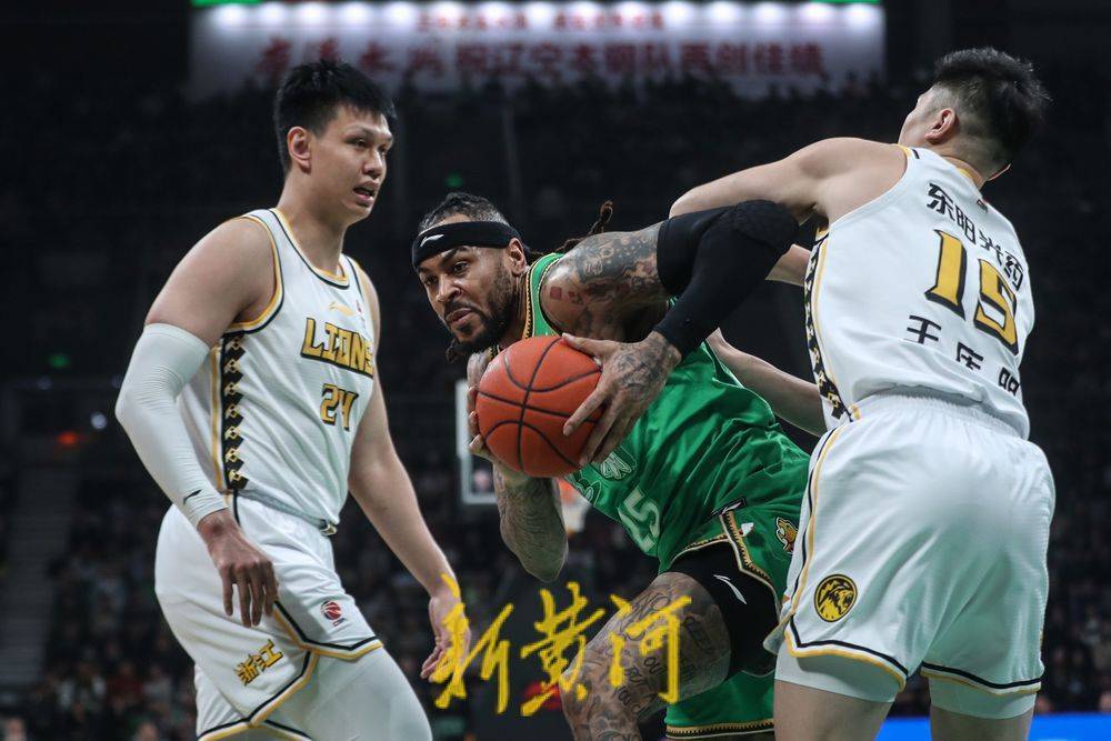 外援新政让CBA更“刺激”<strong></p>
<p>900货币</strong>,山东男篮第四外援会选谁?