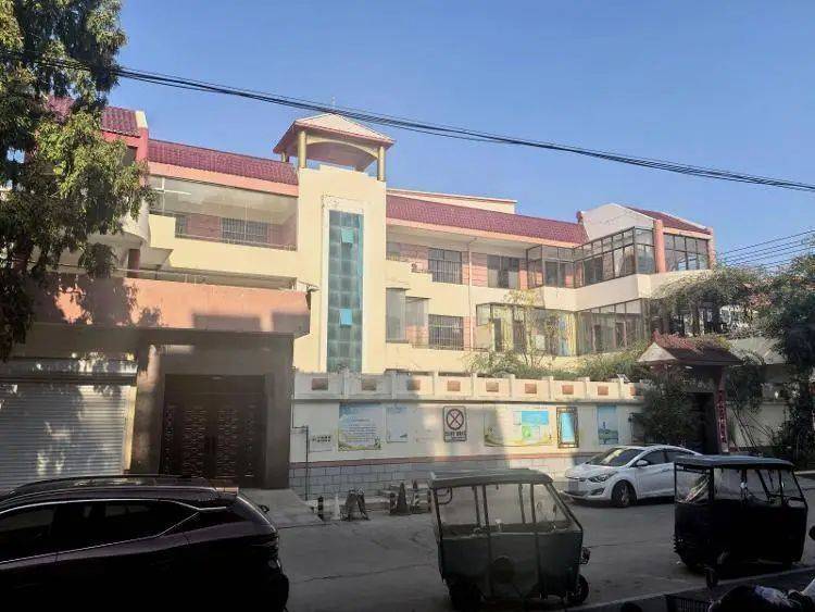 他被抓当晚有老百姓放鞭炮庆祝<strong></p>
<p>数字币价格</strong>,探访江苏第一位农民副县长“三蟒”豪宅