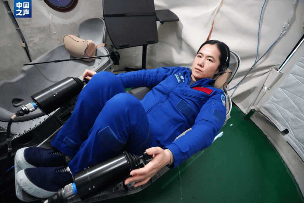 杨利伟飞天时王浩泽还在上初中<strong></p>
<p>数字币价格</strong>！90后女航天员：没有什么事情是女孩子不能做的