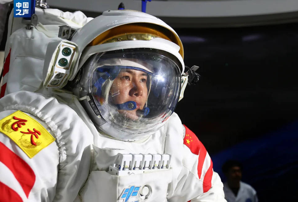 杨利伟飞天时王浩泽还在上初中<strong></p>
<p>数字币价格</strong>！90后女航天员：没有什么事情是女孩子不能做的