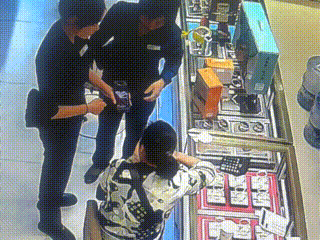 柳州女子到柳南万达买3万元黄金<strong></p>
<p>债券交易单位</strong>，不挑款不问价，店员吓到报警！