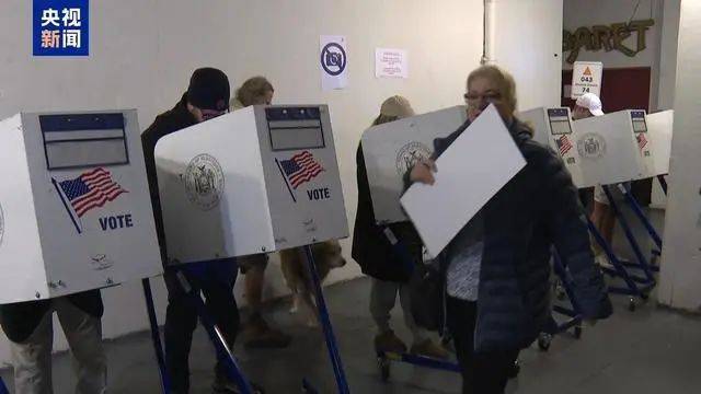 最新消息：特朗普<strong></p>
<p>炒币技巧</strong>，领先60票！关键“摇摆州”多个投票站遭遇炸弹威胁，延长投票时间！事发美国会大厦，一男子被捕