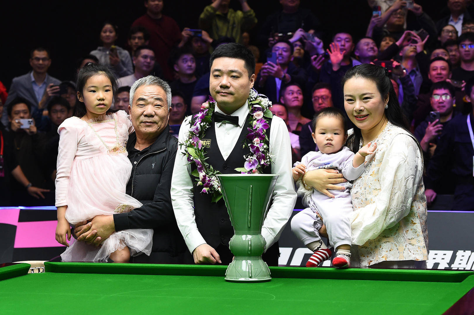 终结5年冠军荒<strong></p>
<p>数字币交易</strong>,37岁的丁俊晖感叹:球迷和我都辛苦,还好我们都挺过来了