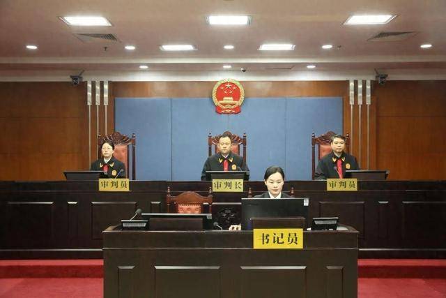 涉案超5200万<strong></p>
<p>以特币</strong>！山东潍坊市综合保税区原党工委副书记、管委会主任徐洪吉一审获刑16年