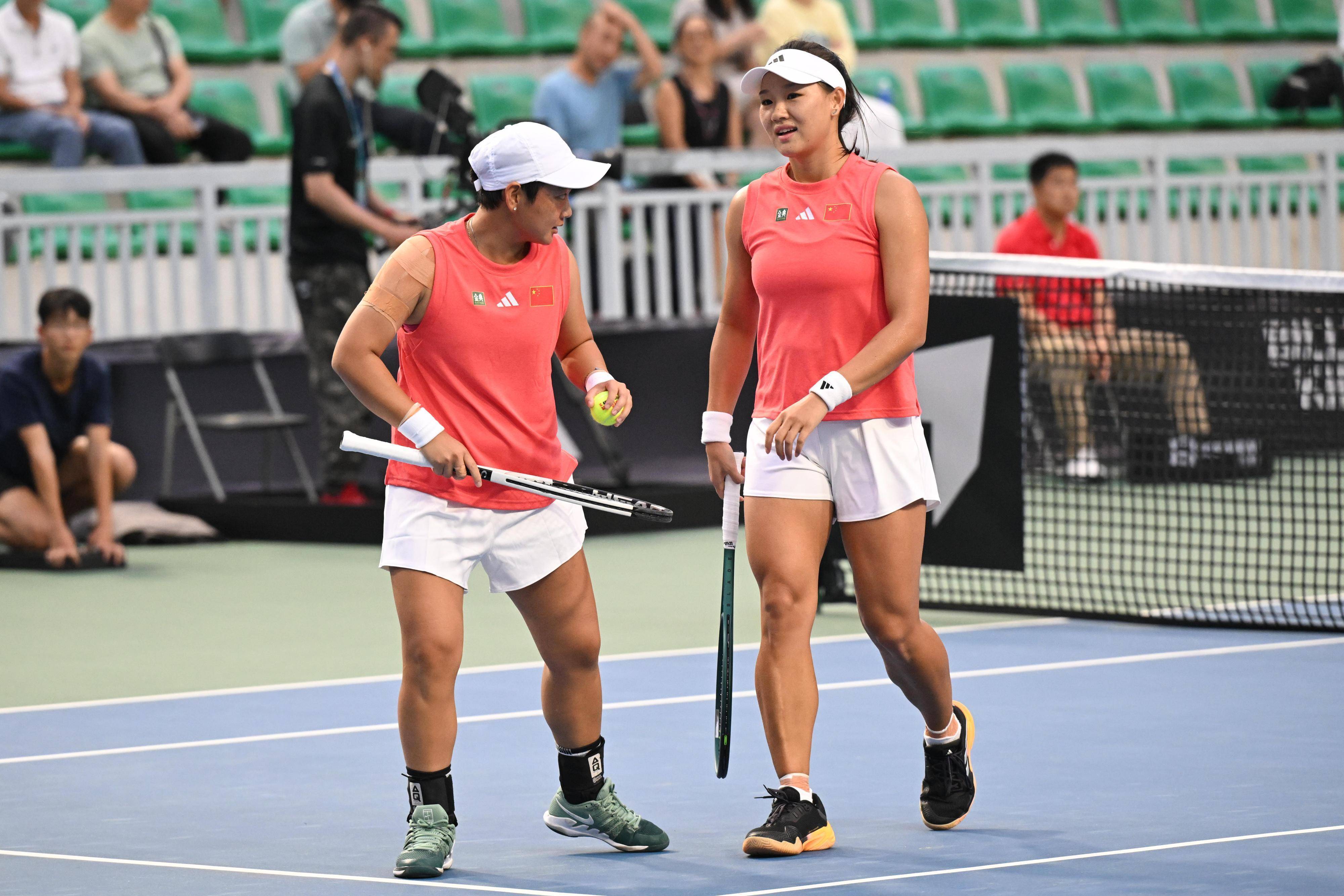 中国队3比2险胜比利时队<strong></p>
<p>货币直接交易</strong>,晋级明年比利·简·金杯世界组资格赛