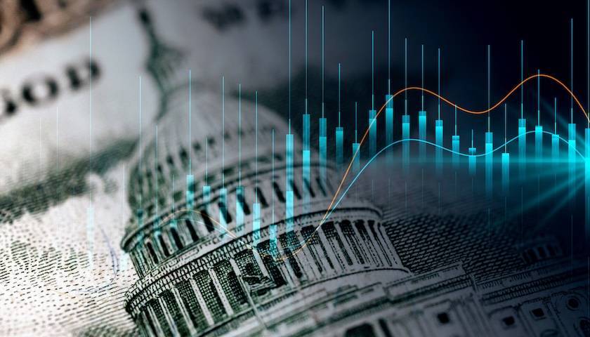 年薪不到25万美元<strong></p>
<p>买软件</strong>，华尔街巨头为当美国财长挤破头