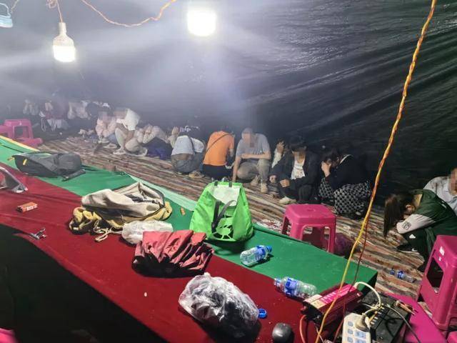 昆明警方披露：多人聚集<strong></p>
<p>新货币</strong>，竟然在干这件事，被“一锅端”！现场曝光……