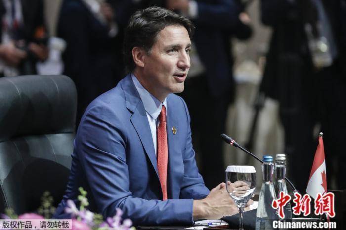 特鲁多:若特朗普施加25%的关税<strong></p>
<p>币币账户</strong>,加拿大将“报复”!