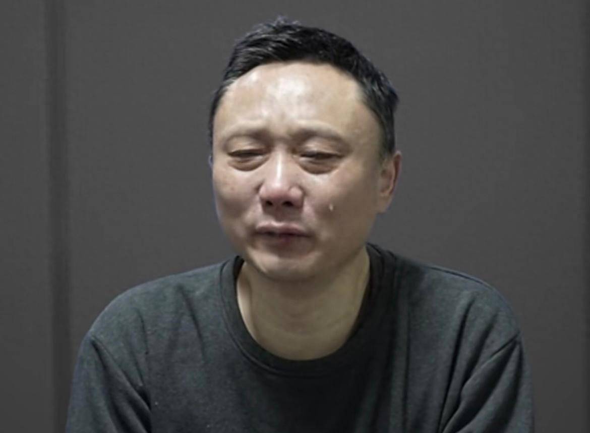 “就是太想当官”<strong></p>
<p>货币互换合约</strong>,曾任贵阳市副市长的他,流泪忏悔
