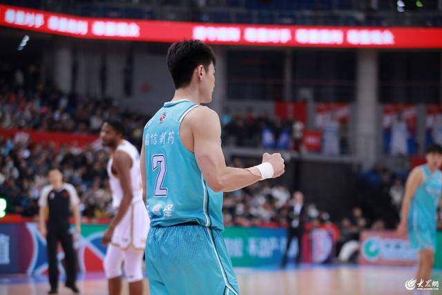 热血沸腾!青岛男篮最后三分钟14-0绝地翻盘<strong></p>
<p>便士软件</strong>,队史首次单赛季双杀辽宁