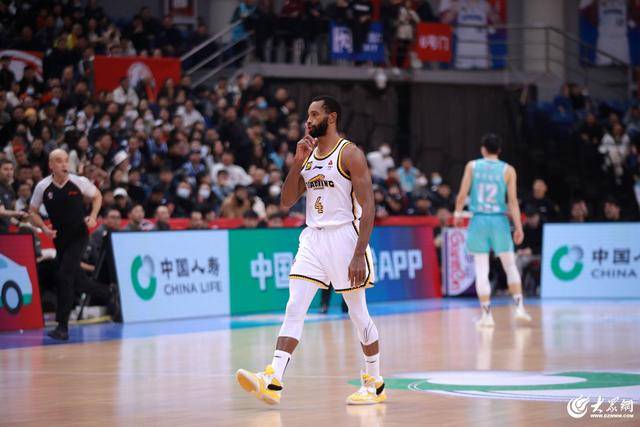 热血沸腾!青岛男篮最后三分钟14-0绝地翻盘<strong></p>
<p>便士软件</strong>,队史首次单赛季双杀辽宁