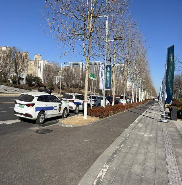 高新区打造整洁有序环境 保障世界机器人大赛期间市容秩序