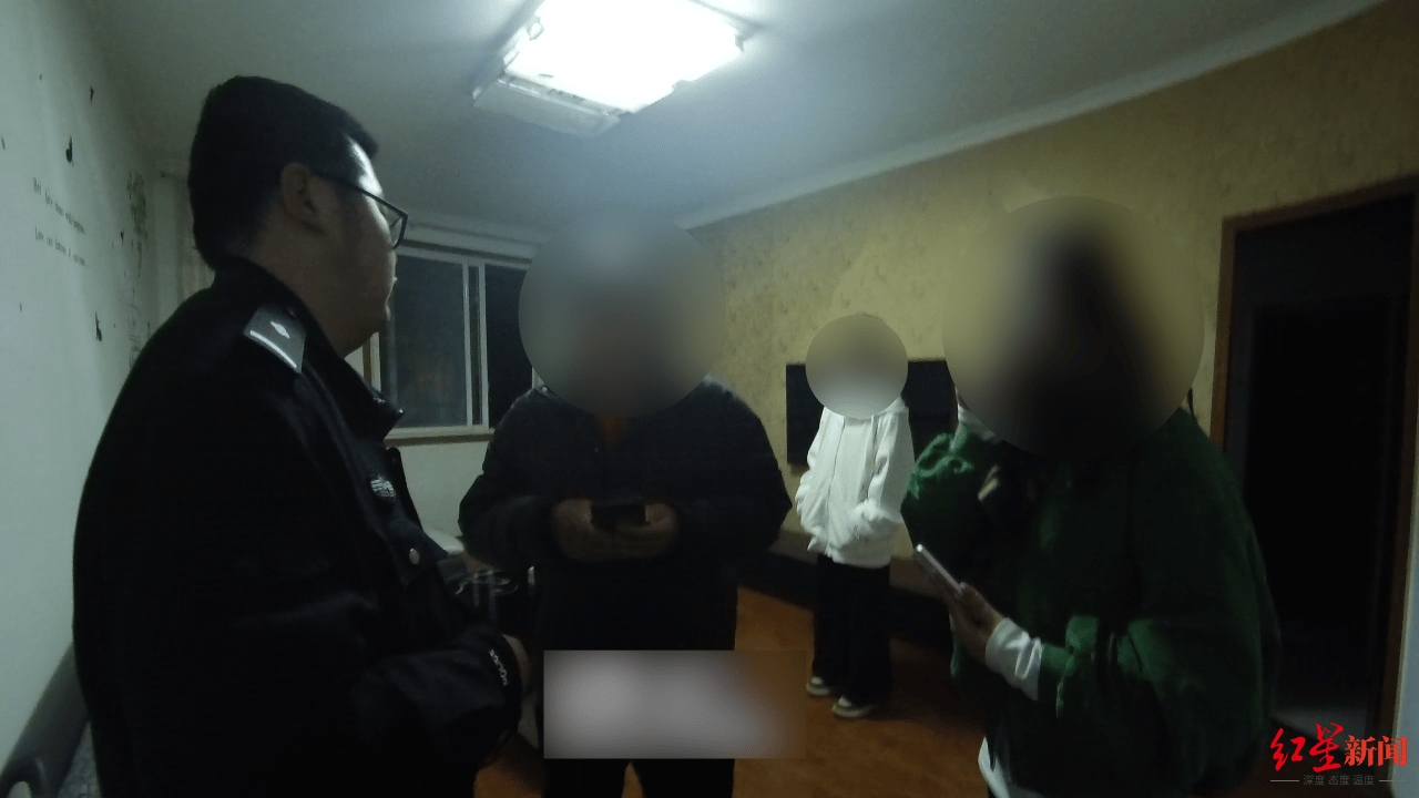 网友报警“她3天没上线了”<strong></p>
<p>eth币</strong>,24岁独居女子被民警找到时正躺地上抽搐