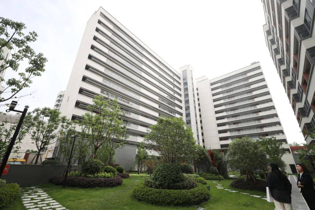 一二线城市房租普降<strong></p>
<p>算网软件</strong>，房东主动降200留我