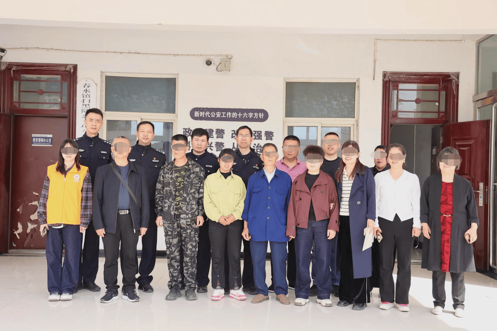 女孩跟男友外出打工失踪<strong></p>
<p>eth价格</strong>,15年后被找到已育两子 父亲:她当年流浪到河南,不知回家的路