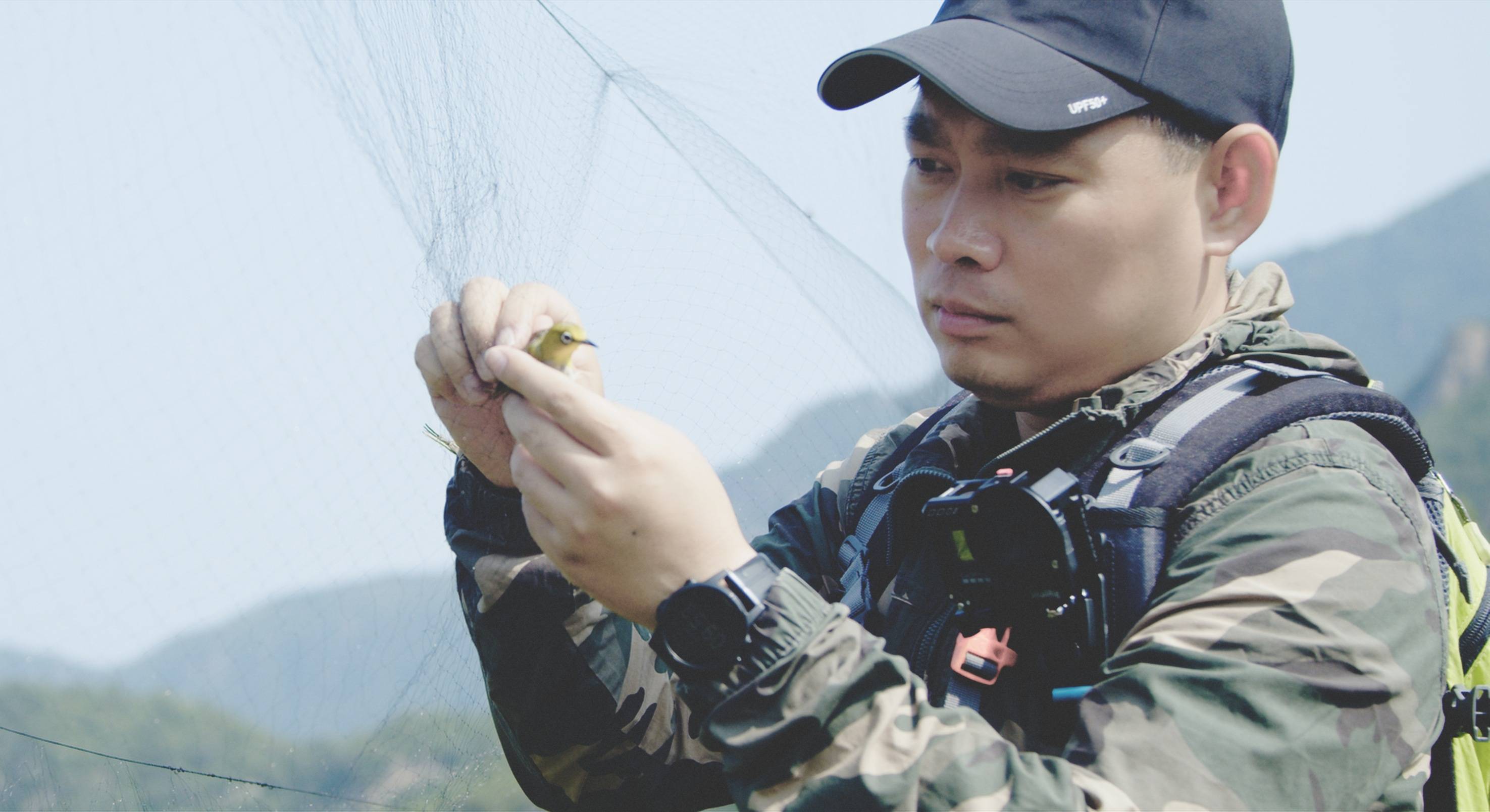 森林警察韩孟祺:乔装成驴友潜伏密林中<strong></p>
<p>软件</strong>,抓获“粘鸟”嫌疑人