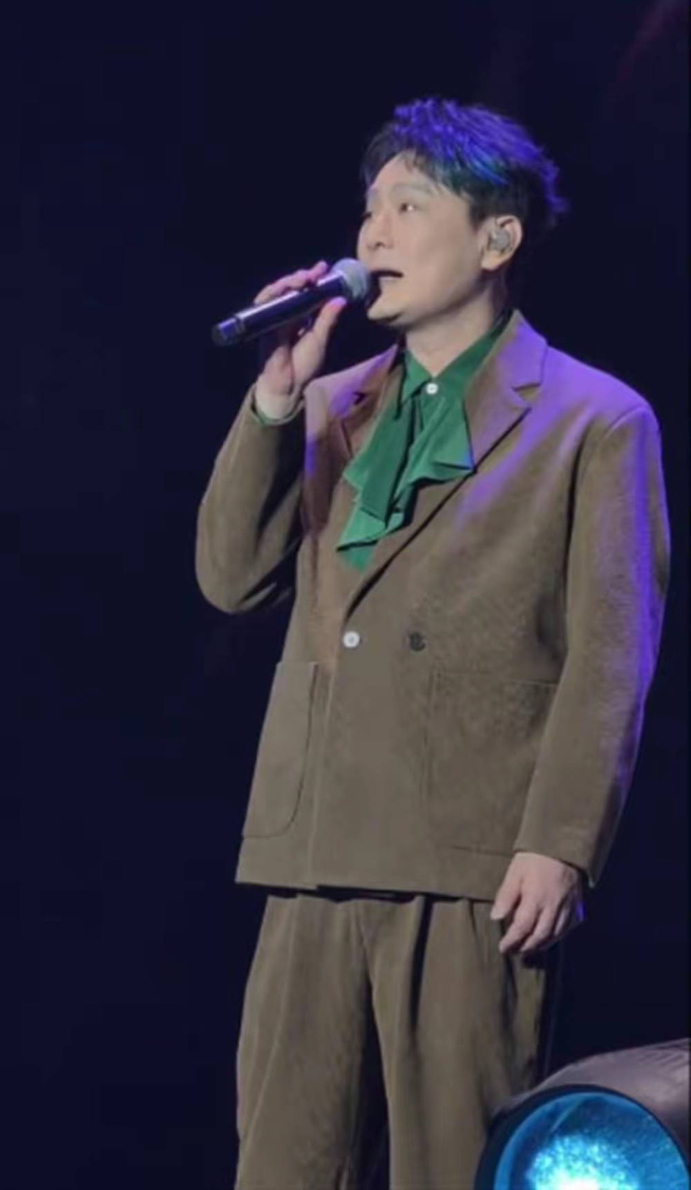 张信哲在山西大同演唱会上称约不到景区门票<strong></p>
<p>对冲货币</strong>,当地文旅回应