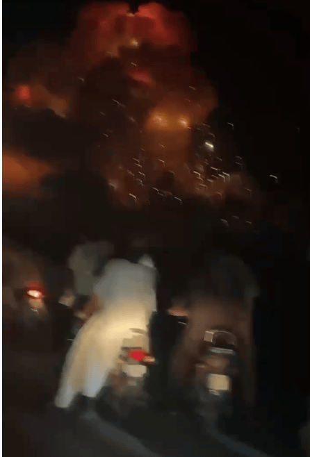 突发!印度向巴基斯坦三地发射导弹<strong></p>
<p>tbcc币</strong>,巴方誓言回应!两架印空军战机被击落,巴方全国空域关闭48小时