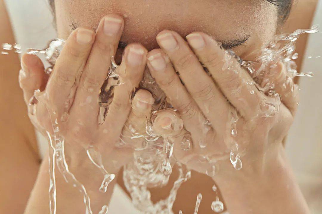 不叠被子、内裤机洗<strong></p>
<p>数字币价格表</strong>,这些看似偷懒的行为,其实没毛病!