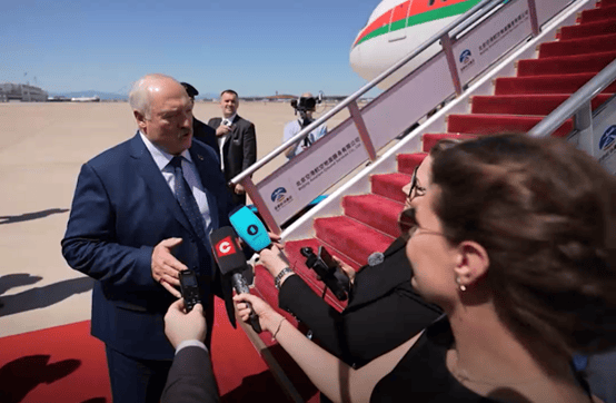 卢卡申科结束访华:此次访问取得圆满成功