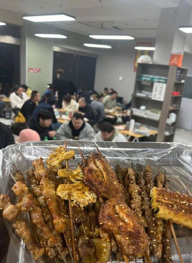 常州一烧烤店花10万赞助苏超<strong></p>
<p>货币互换保证金</strong>,因系唯一个体赞助商爆火,附近商户:之前生意一直好