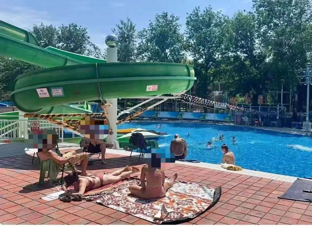 缺水的北京<strong></p>
<p>中文交易平台</strong>,被北漂强行玩成了威尼斯