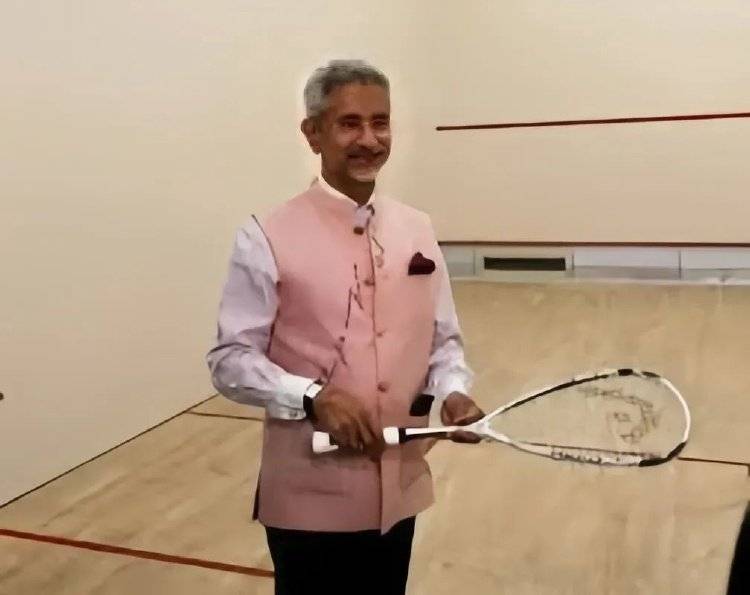 叫中国名字<strong></p>
<p>比特儿服务器</strong>,娶日本妻子,5年没见的印度外长来了