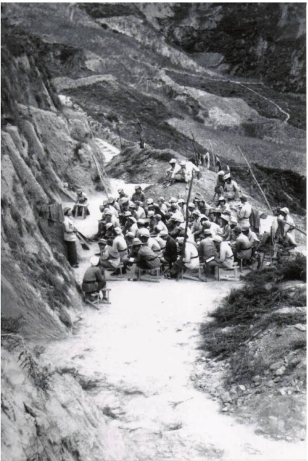 王立华：为什么毛泽东率领的红军不可征服<strong></p>
<p>比特儿服务器</strong>？斯诺的观察说明了一切