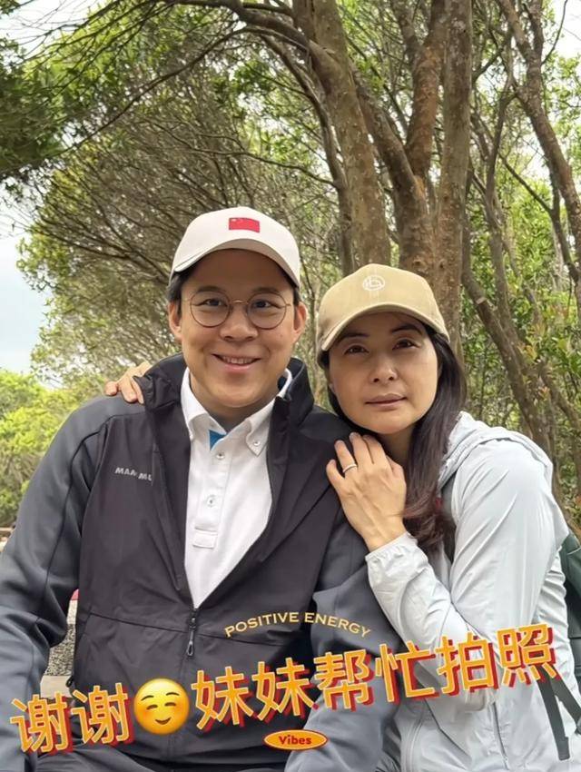 霍启刚专程飞新加坡<strong></p>
<p>比特派钱包</strong>,见证郭晶晶入选国际游泳名人堂,二人结婚13年,育有一子两女