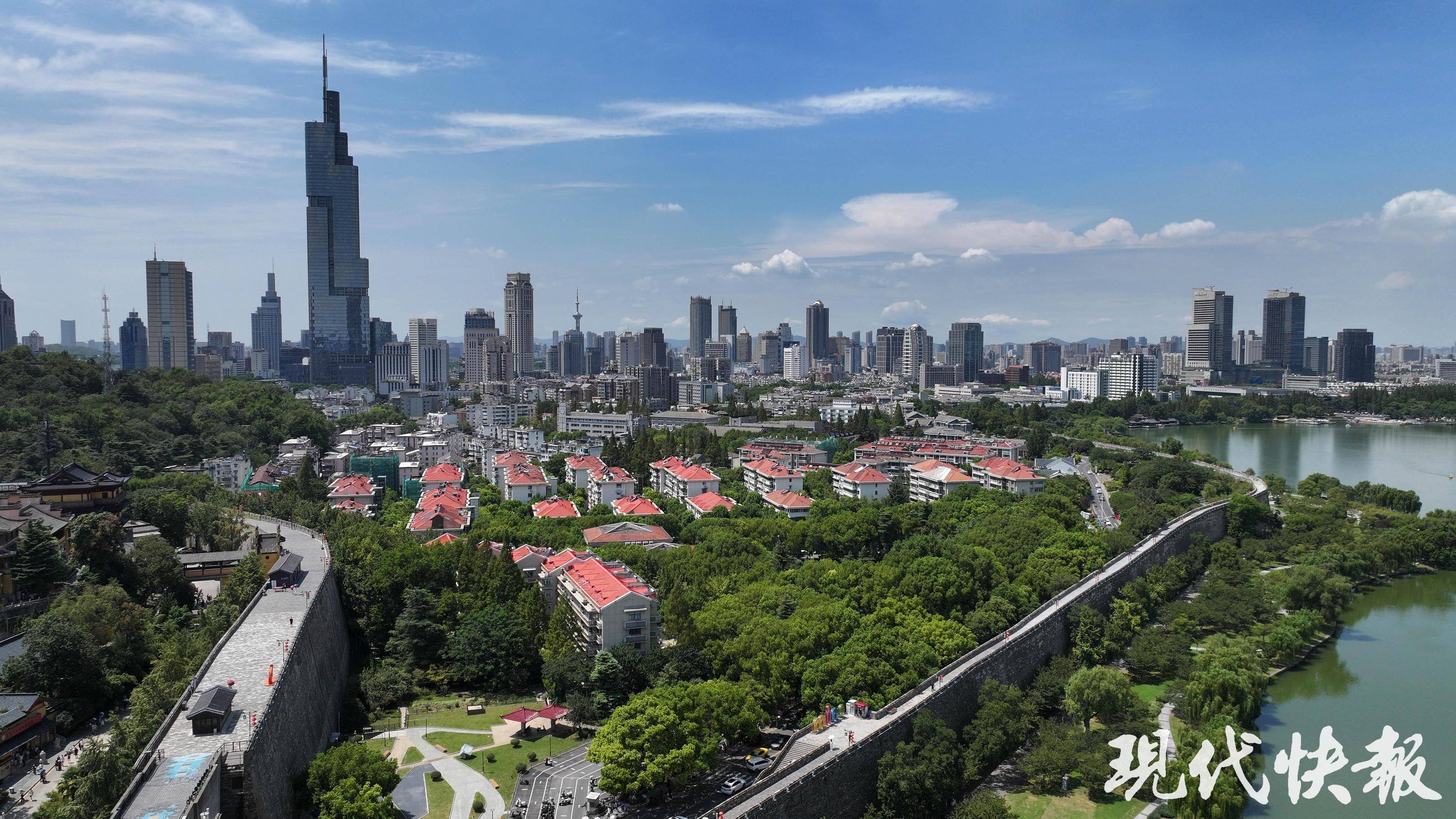 读城︱650岁南京城墙“最美1400米”修缮完成<strong></p>
<p>bitpie比特派官网下载</strong>,城墙北线恢复全线开放