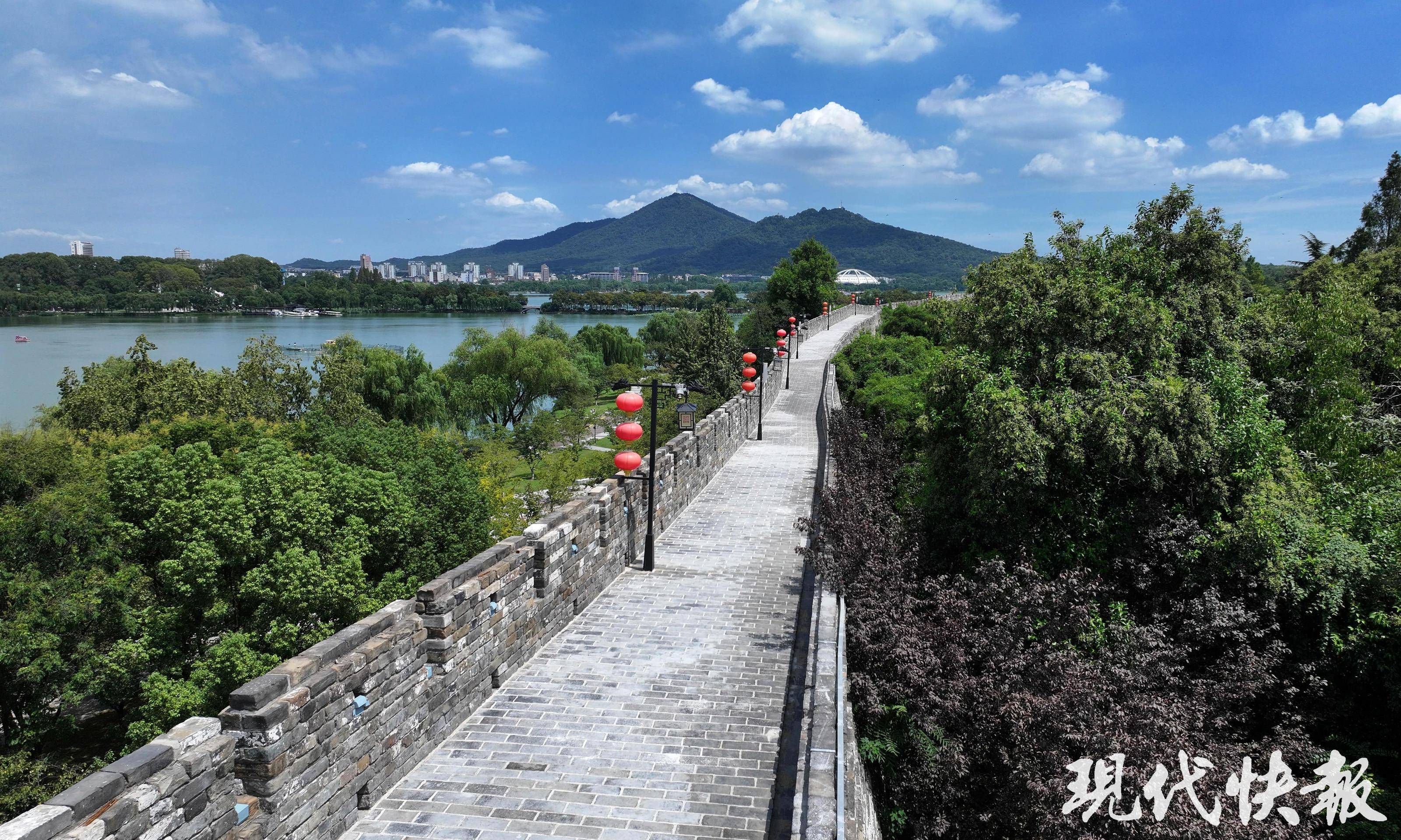 读城︱650岁南京城墙“最美1400米”修缮完成<strong></p>
<p>bitpie比特派官网下载</strong>,城墙北线恢复全线开放