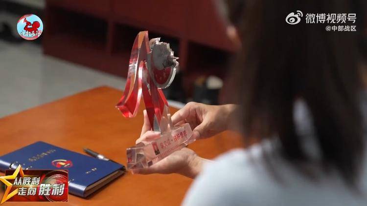 九三阅兵倒计时5天<strong></p>
<p>币安</strong>!空中梯队多型新机将首次受阅 队员练就“米秒不差”