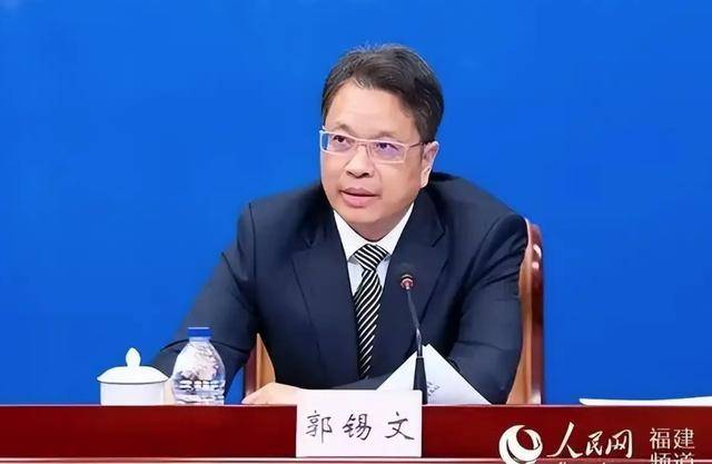 多地省委有关领导获新职!中候补兼任省委政法委书记<strong></p>
<p>币安交易所</strong>,省委常委任市委书记