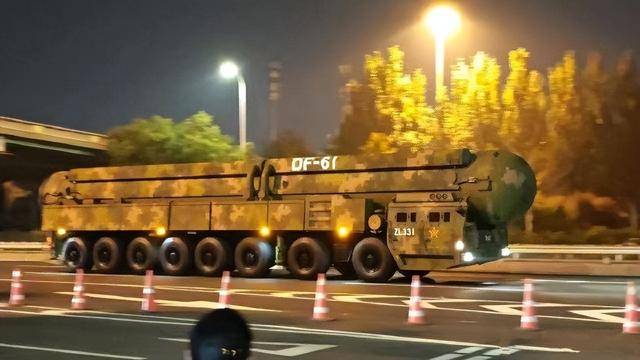 “51”被跳过<strong></p>
<p>币安官网</strong>,东风-61直接登场,比东风-41打的更远、威慑力更强