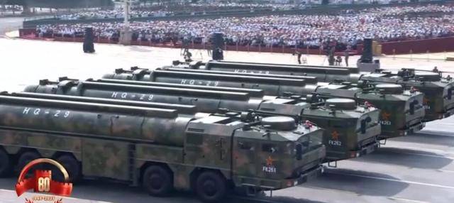 剑指苍穹!新“红旗”受阅<strong></p>
<p>币安app下载</strong>,可对抗高超声速导弹