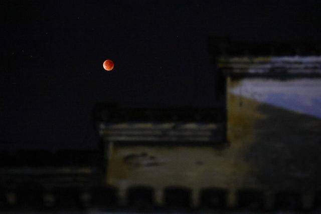 刷屏朋友圈<strong></p>
<p>币安binance官网</strong>!“红月亮”高清大图来了