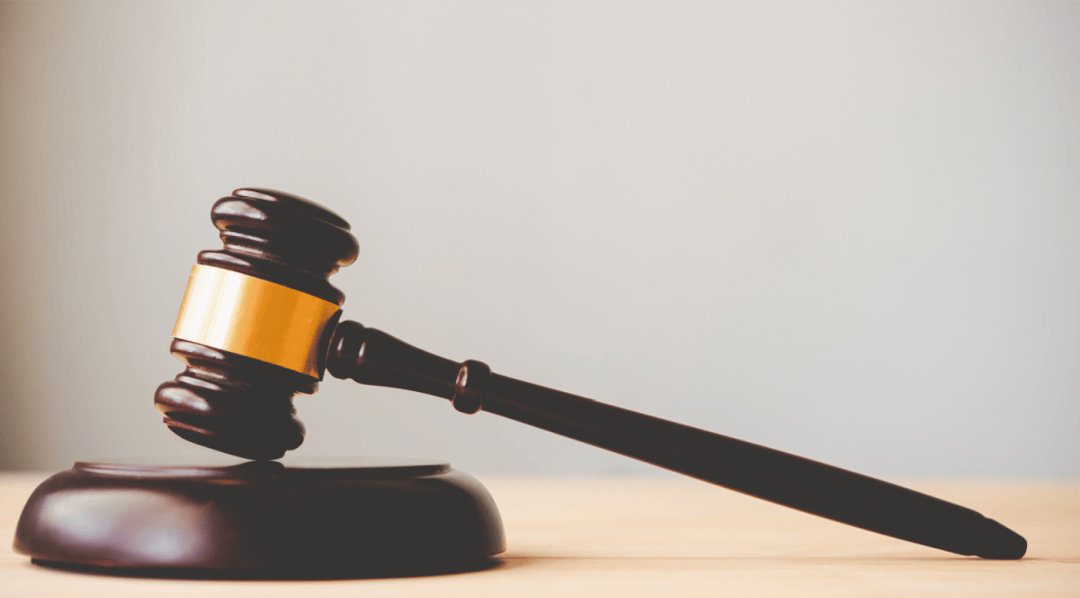 月薪从7300元降至4300元!员工不服调岗被辞退<strong></p>
<p>币安创始人</strong>,索赔21万元!法院判了→