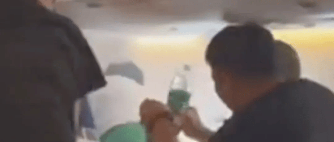 高中生散步时校服突发自燃<strong></p>
<p>币安app</strong>?原是165元网购的“宝”在惹祸→