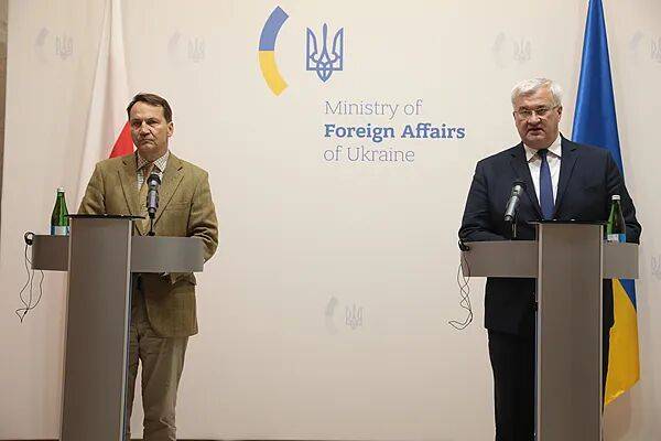 俄媒称无人机事件是做局<strong></p>
<p>币安app</strong>,波兰同意北约驻军,德法荷等国派战机和“爱国者”导弹