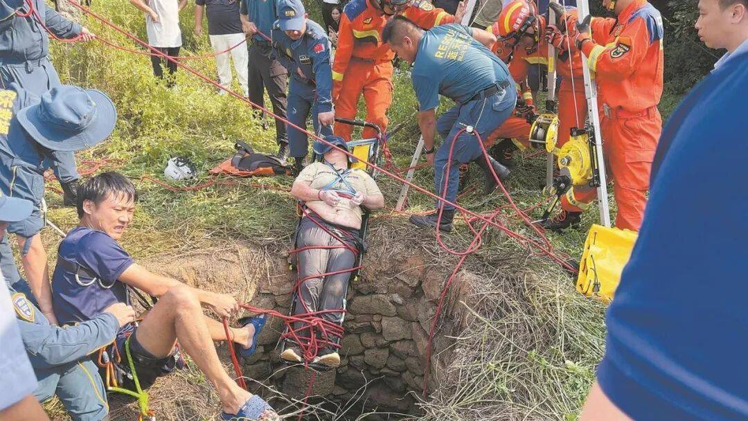 泉州坠井女子“54小时噩梦”：几条蛇爬身上<strong></p>
<p>币安官网网址</strong>，双侧肋骨骨折！绝望时靠一个信念坚持活下来……