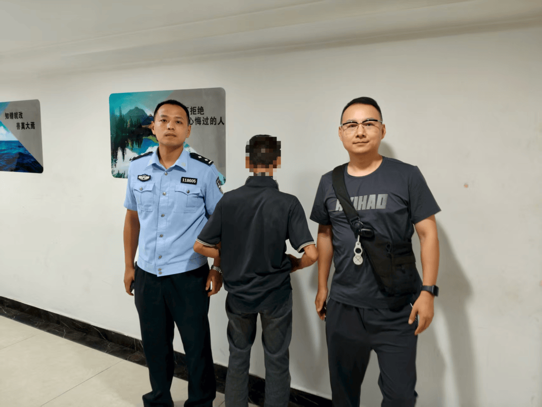 35岁男子深夜穿女装偷菜380斤<strong></p>
<p>币安交易</strong>,非法获利780余元,警方:刑拘