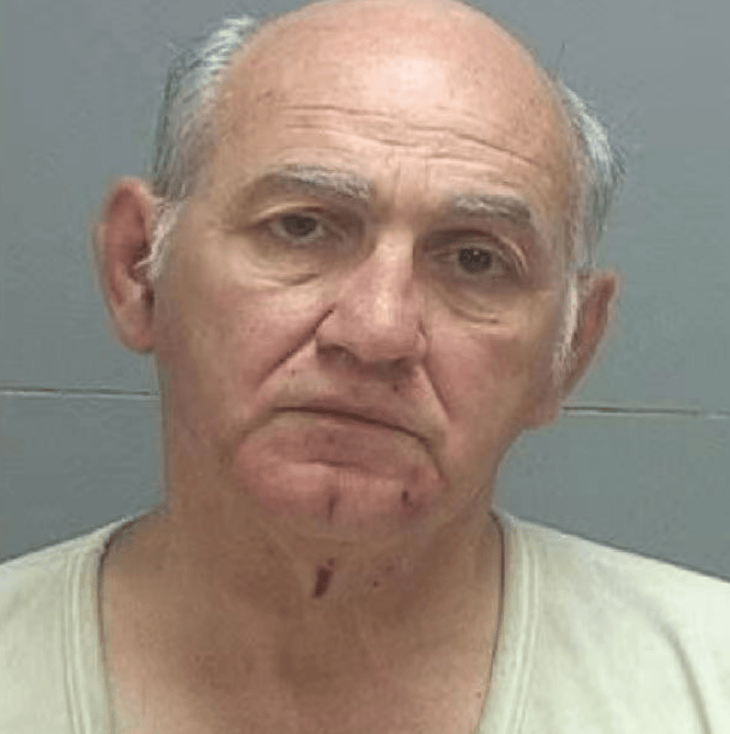 71岁老翁自称射杀柯克系为掩护枪手逃跑<strong></p>
<p>币安交易</strong>，因干扰调查被捕 真凶：疯狂的老家伙