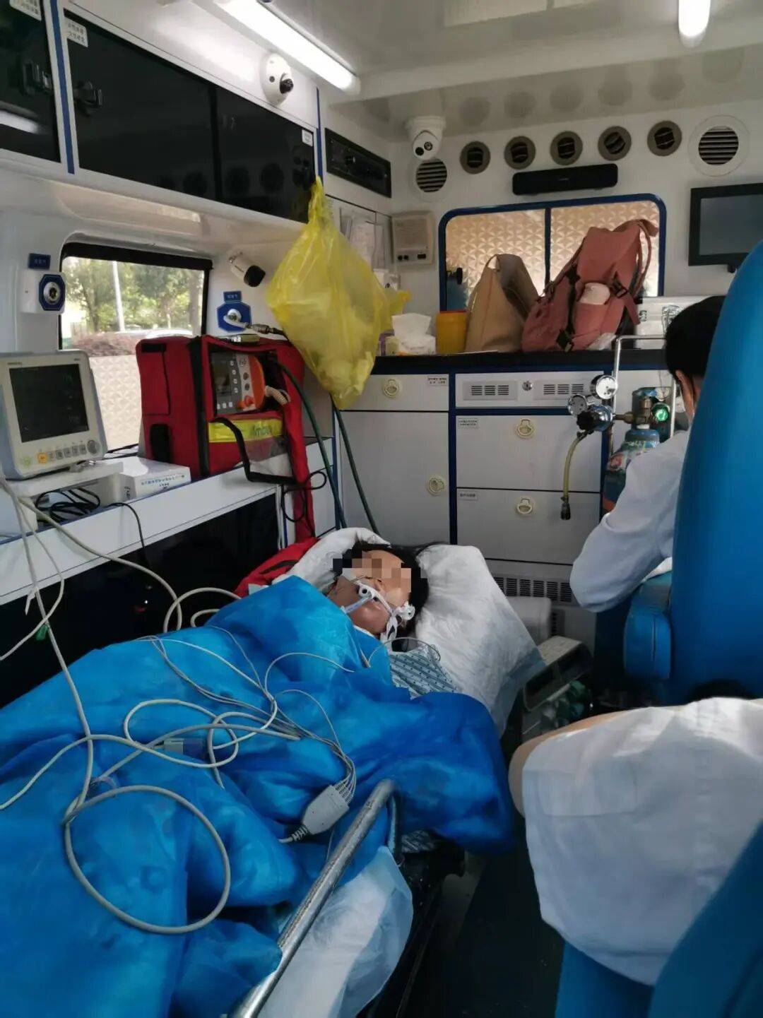 女护士结婚半年发烧头痛<strong></p>
<p>币安下载官方app</strong>,诊治12天才确诊“脑脊髓炎”致丧失劳动能力,鉴定:两家三甲医院因未及早诊断病情,应承担责任