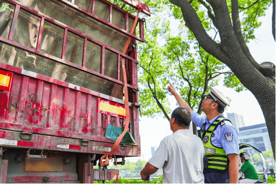 全域发力<strong></p>
<p>币安钱包</strong>!无锡公安开展安全生产大排查大整治