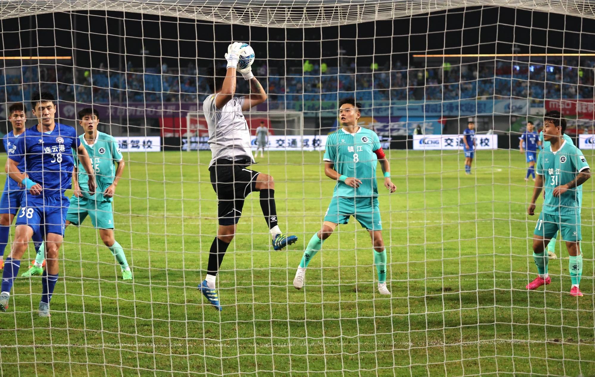 1:0<strong></p>
<p>安币</strong>!连云港顺利晋级八强 “十三妹”花落镇江