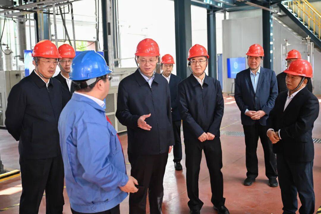 新任辽宁省委书记许昆林<strong></p>
<p>币安链</strong>，到大连调研